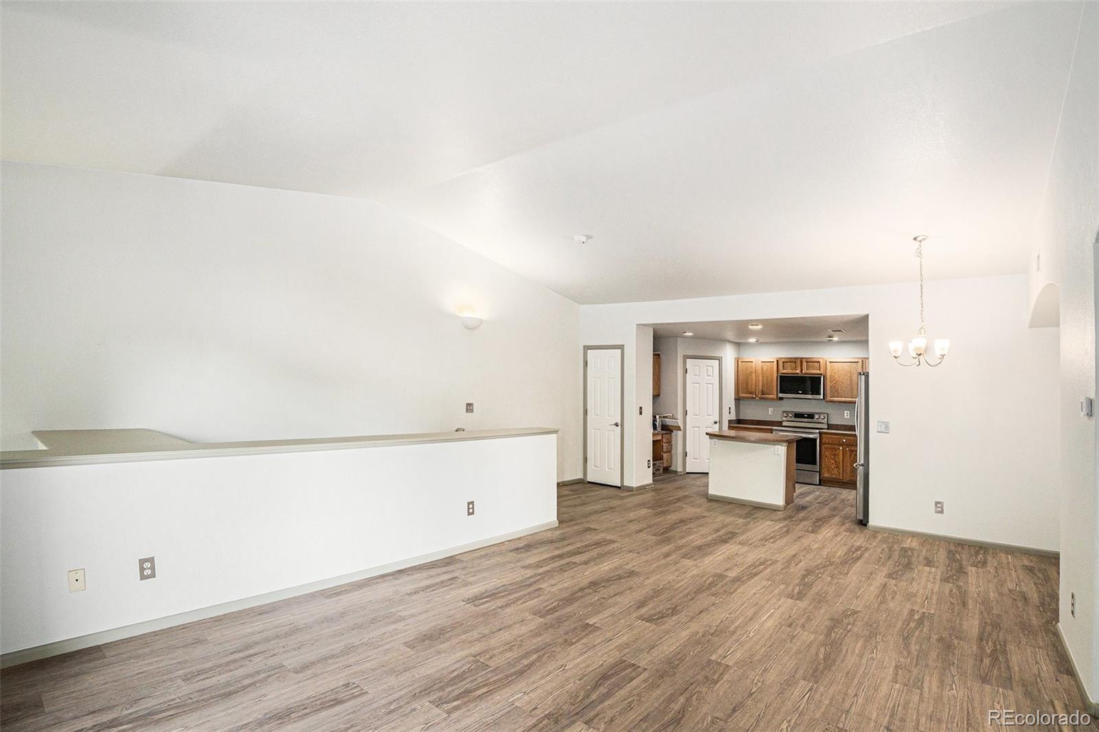 1703 Whitehall Drive 10B, Longmont, CO, 80504 4 1703 Whitehall Drive 10B