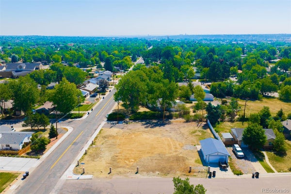 9200 GRANDVIEW AVE, ARVADA, CO 80002 - Image cc2acbf5522658be7a575b623abd8410/4144748191