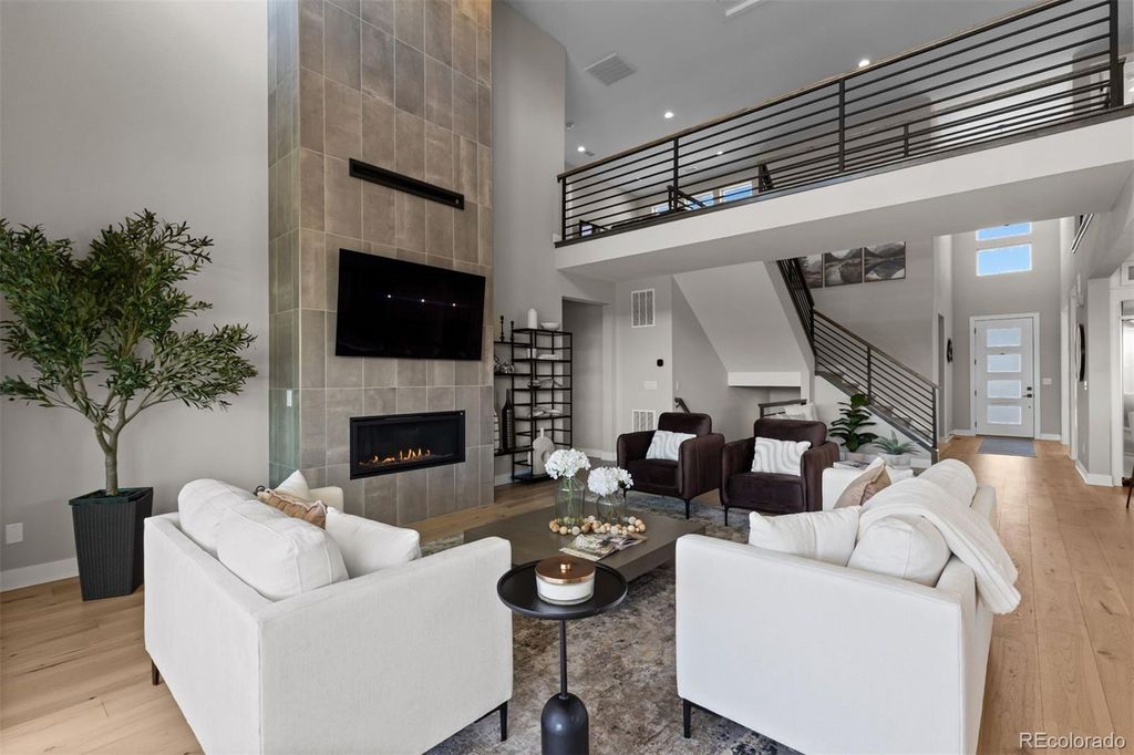 Photo of 5932 Los Olivas Point, Parker, CO 80134 (MLS # 6284368)