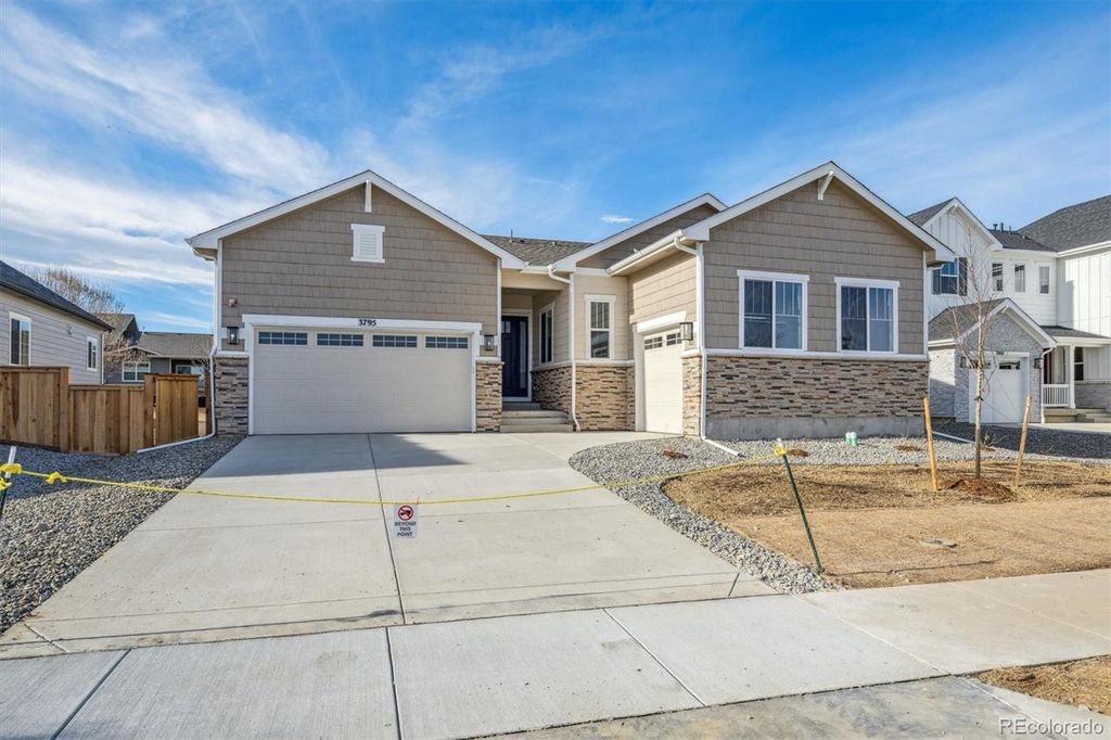 Photo of 3795 Emerald Shore Circle, Loveland, CO 80538 (MLS # 7436247)