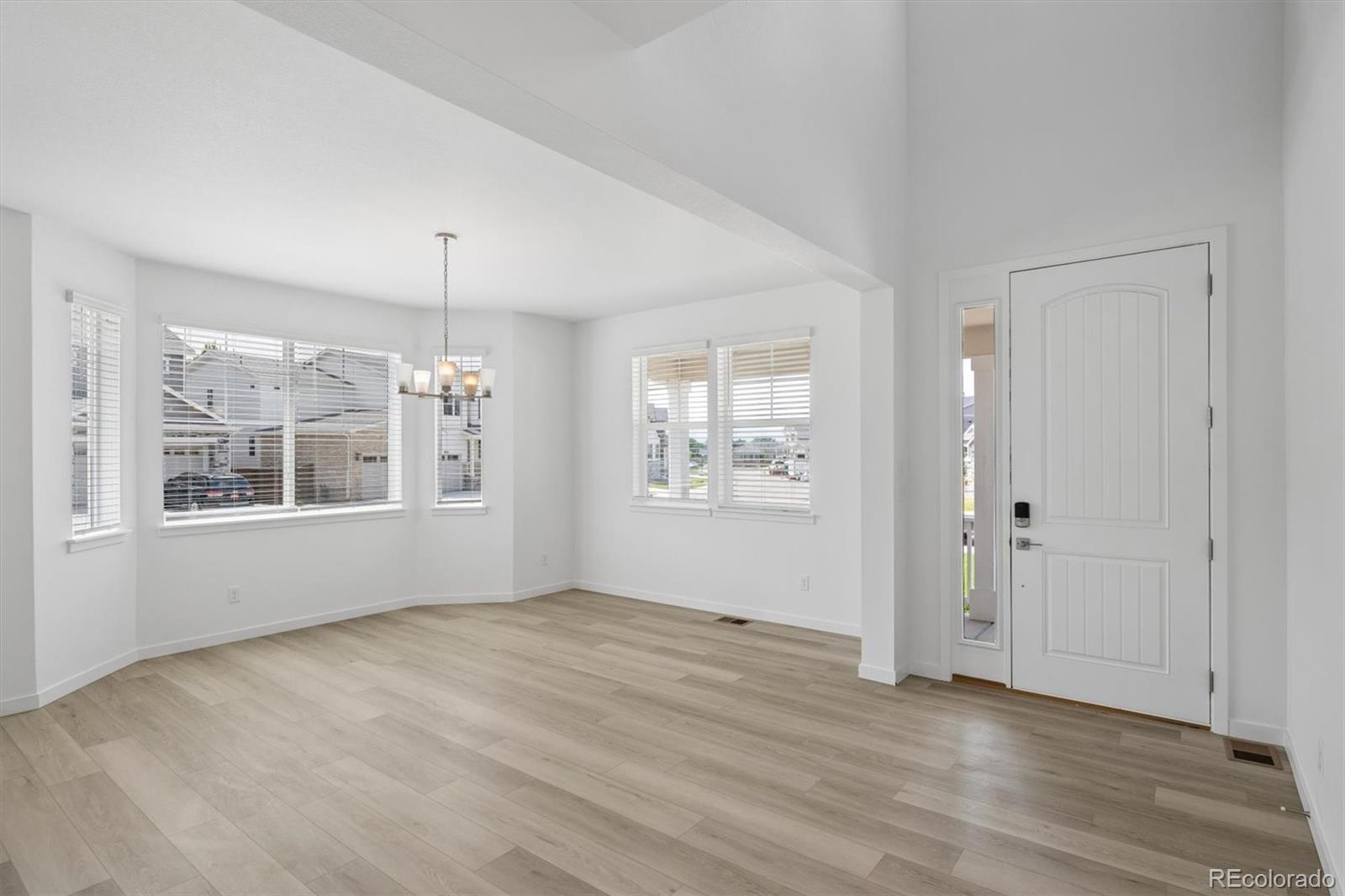 9218 Gold Lace Place