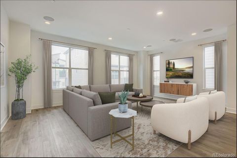 10886 E Hinsdale Circle Centennial CO 80112