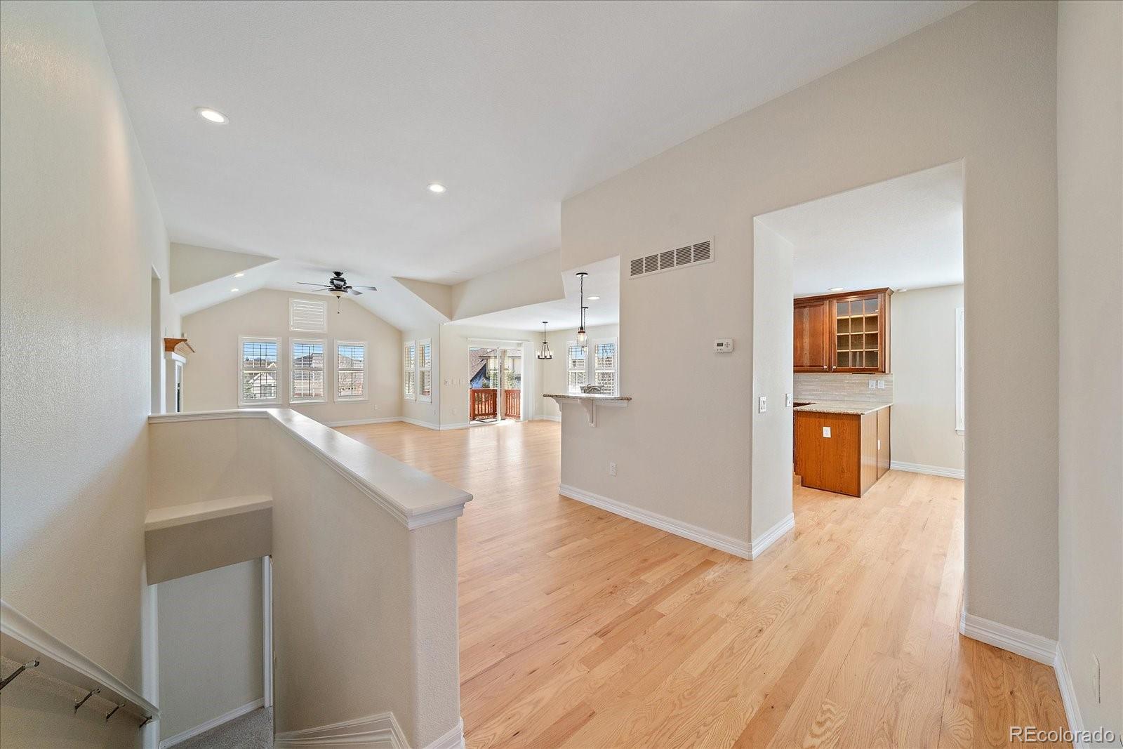 7534 S Addison Way W