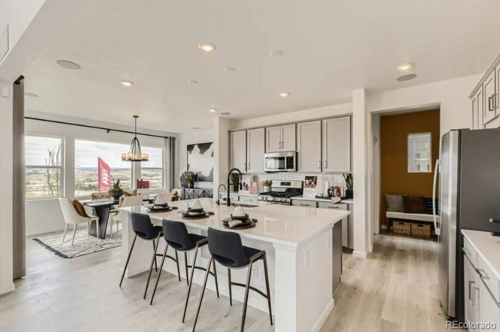 16637 W 92nd Place