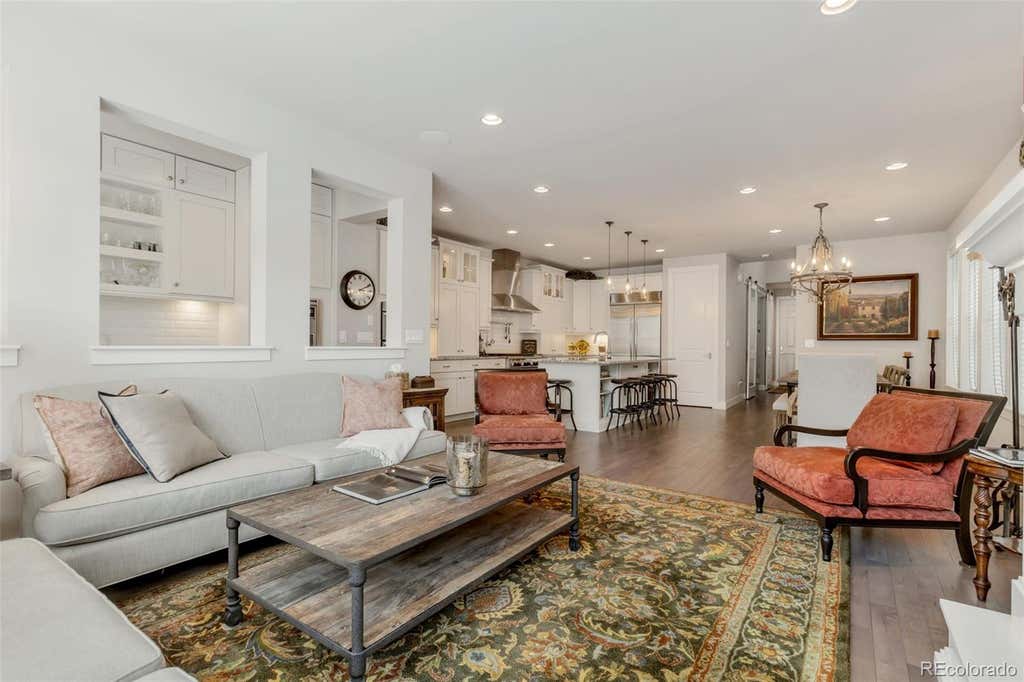 Photo of 1135 S Grant Street, Denver, CO 80210 (MLS # 4811381)