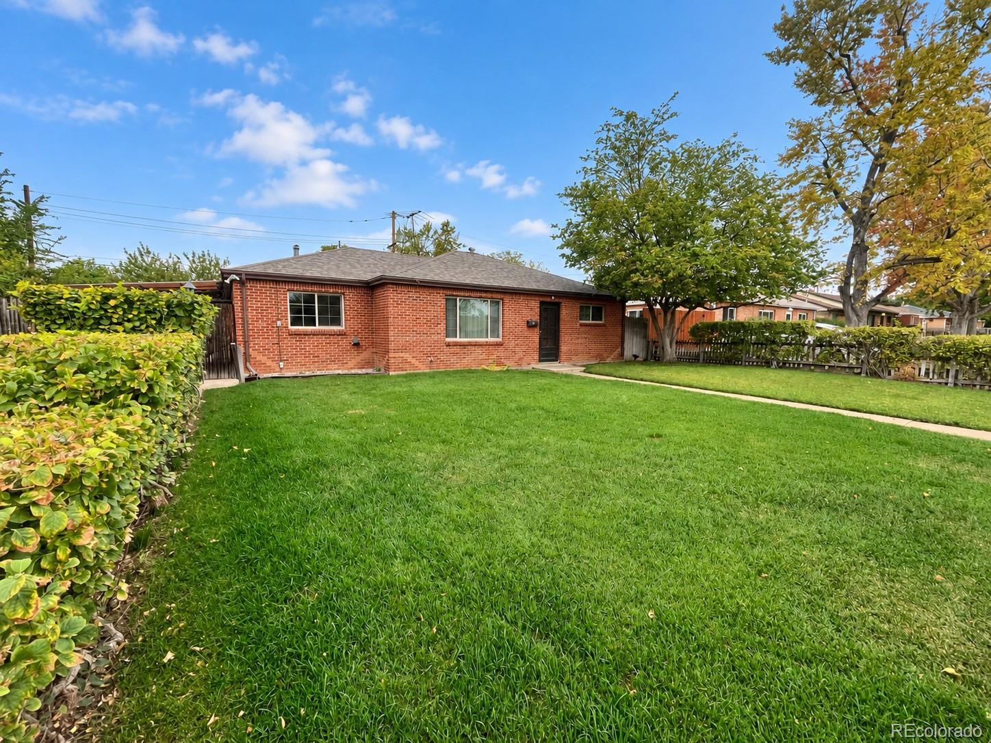 9211 Lillian Lane