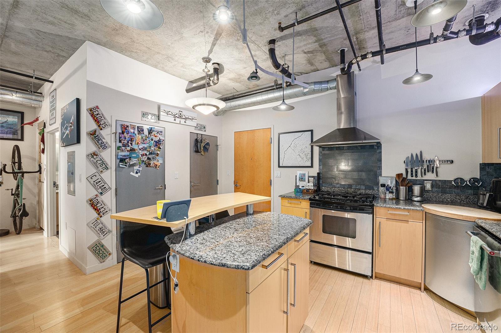 1401 Wewatta Street 413