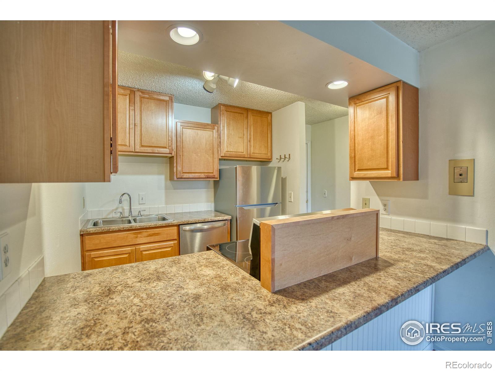 2707 Valmont Road 304