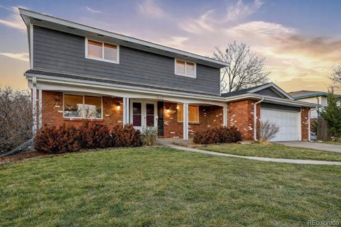 Photo of 4455 E Hinsdale Place, Centennial, CO 80122 (MLS # 6080778)