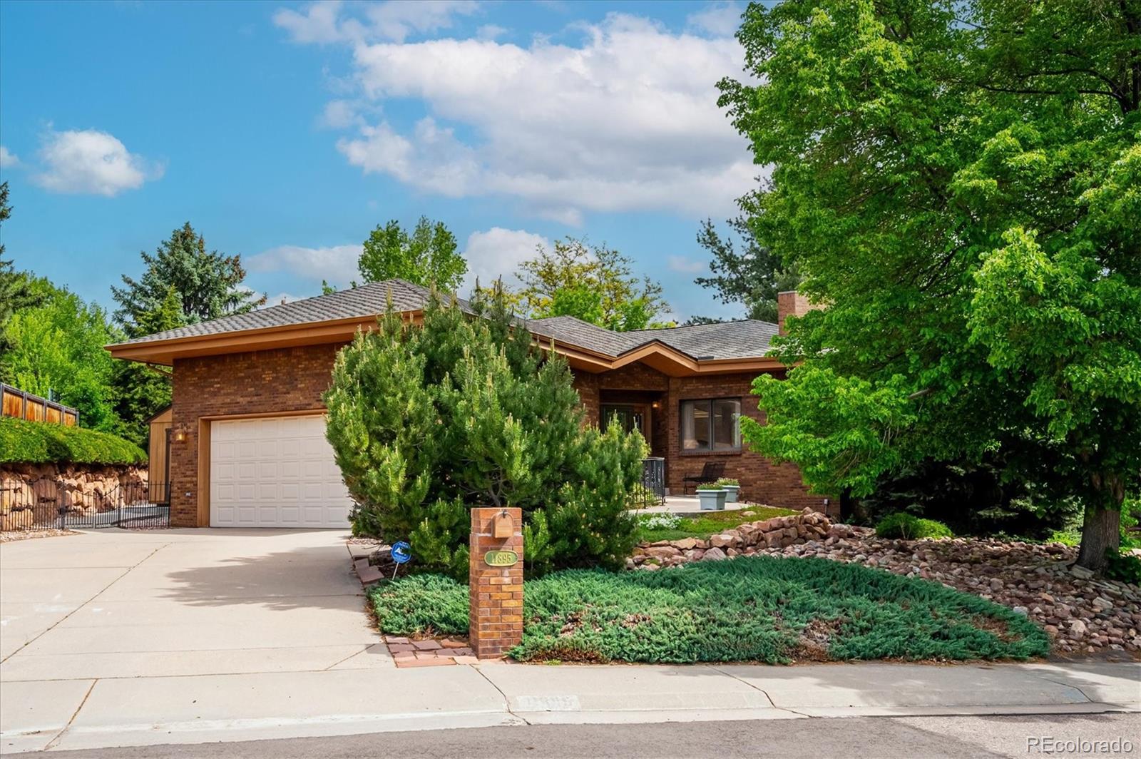 View Wheat Ridge, CO 80033 house