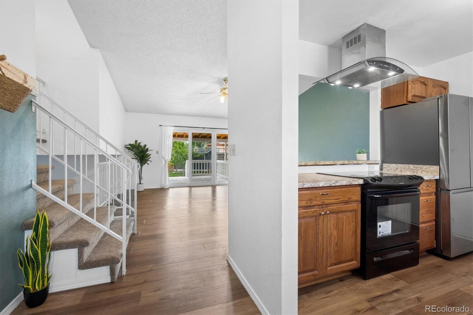 5832 S Netherland Circle