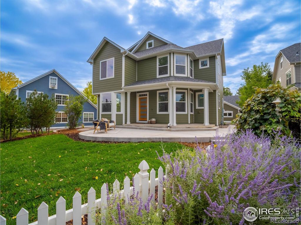 Photo of 578 Indian Peaks Trail W, Lafayette, CO 80026 (MLS # IR1042532)