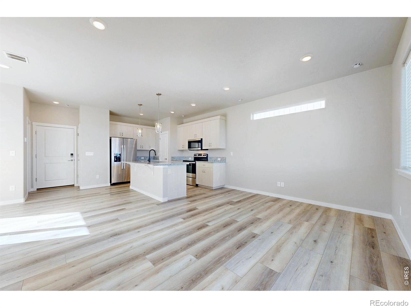 309 Pyramid Peak Street
