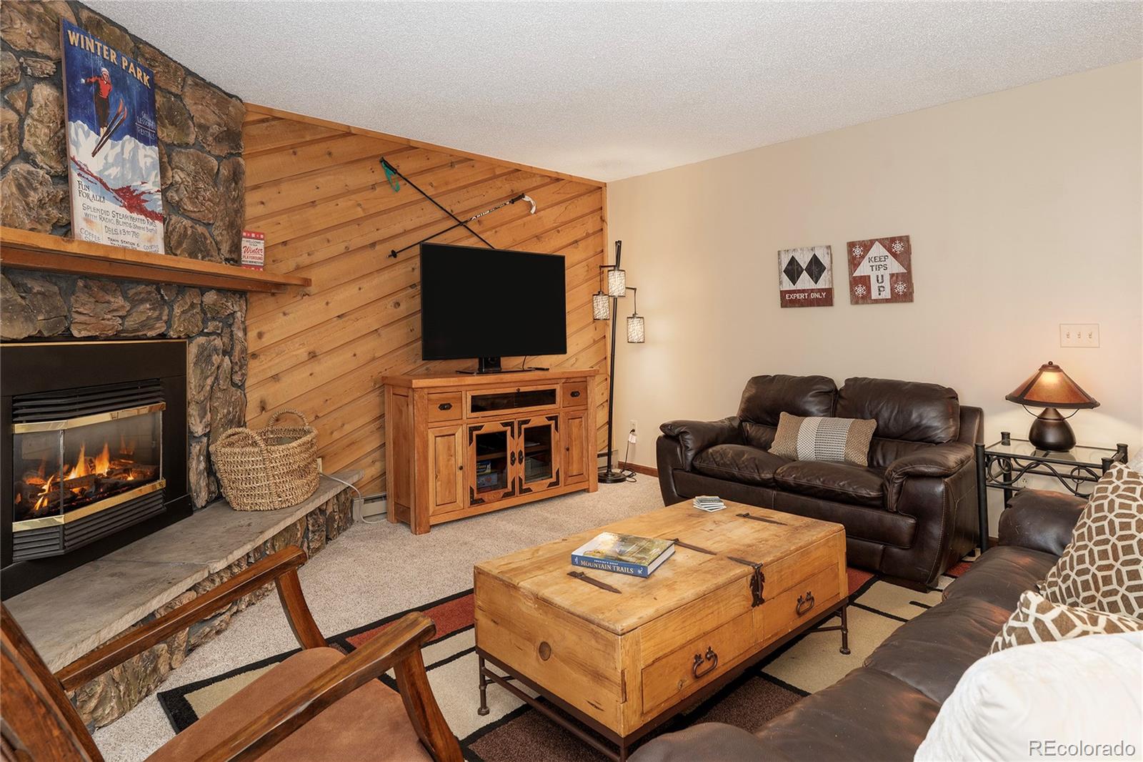 143 Forest Trail 210