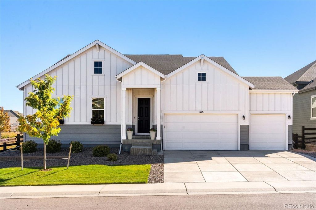 Photo of 3115 Carabiner Street, Castle Rock, CO 80108 (MLS # 5244263)