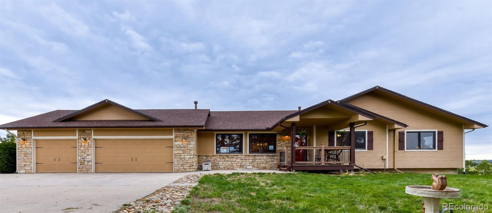 34422 Cherokee Trail
