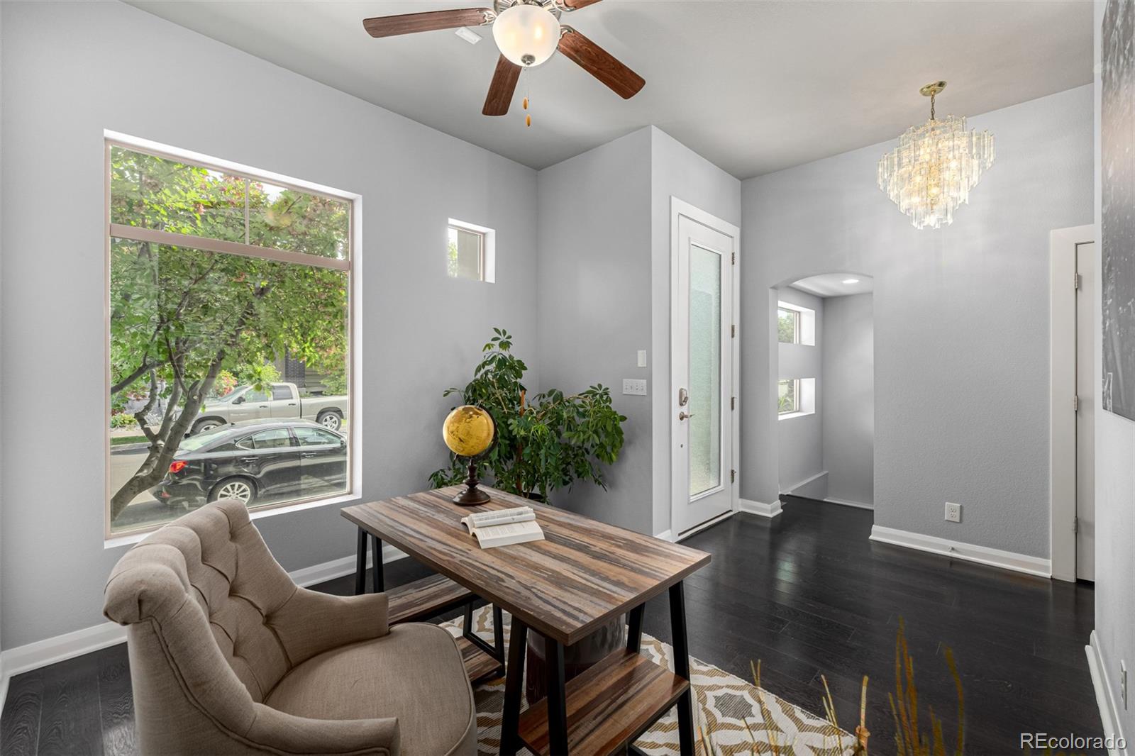 1845 W 67th Place
