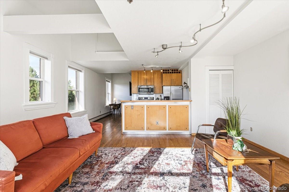 3249 W Fairview Place 217