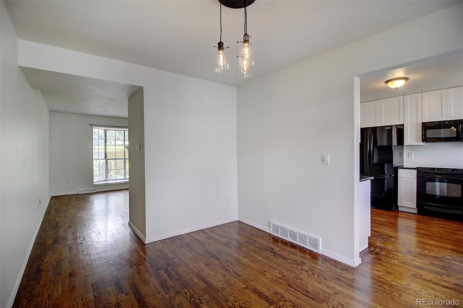 7396 S Knolls Way, Centennial, CO, 80122 4 7396 S Knolls Way