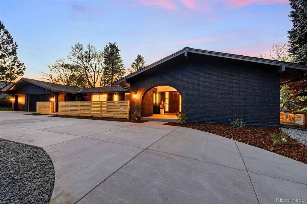 Photo of 5031 W Quarles Drive, Littleton, CO 80128 (MLS # 2220402)