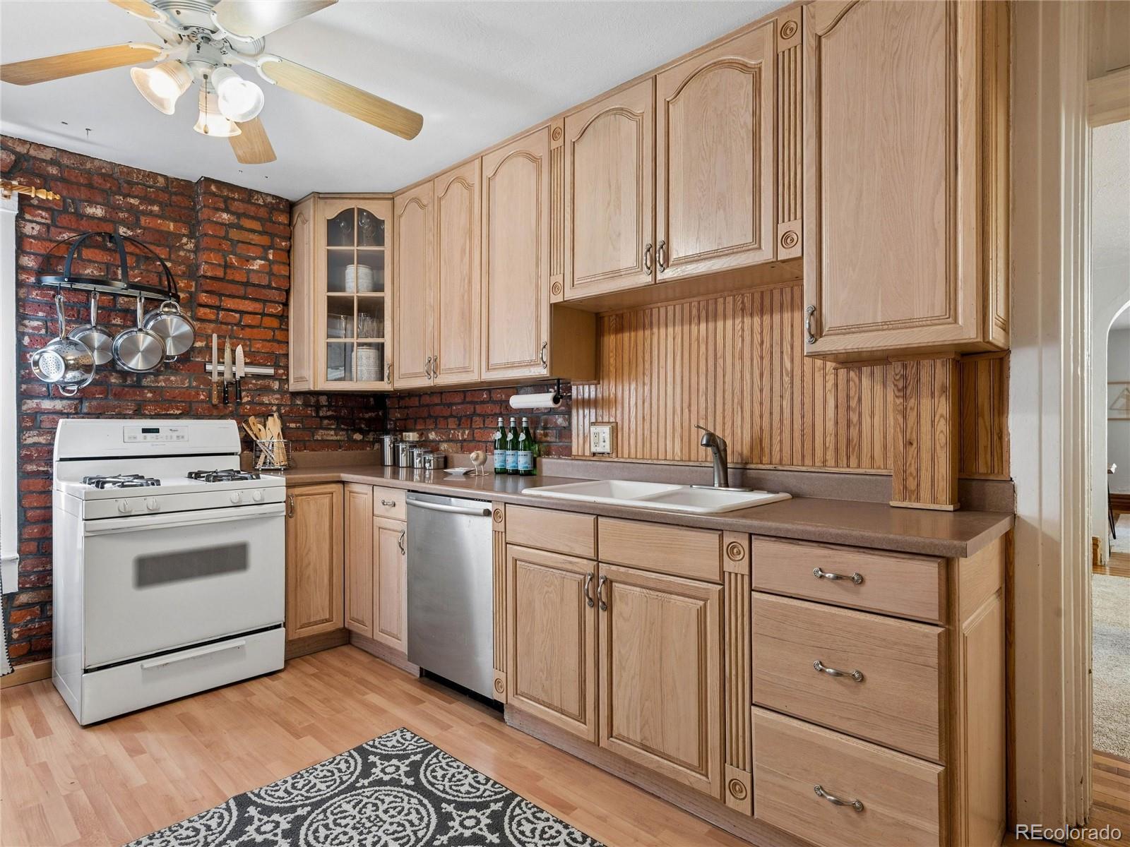 4244 Umatilla Street