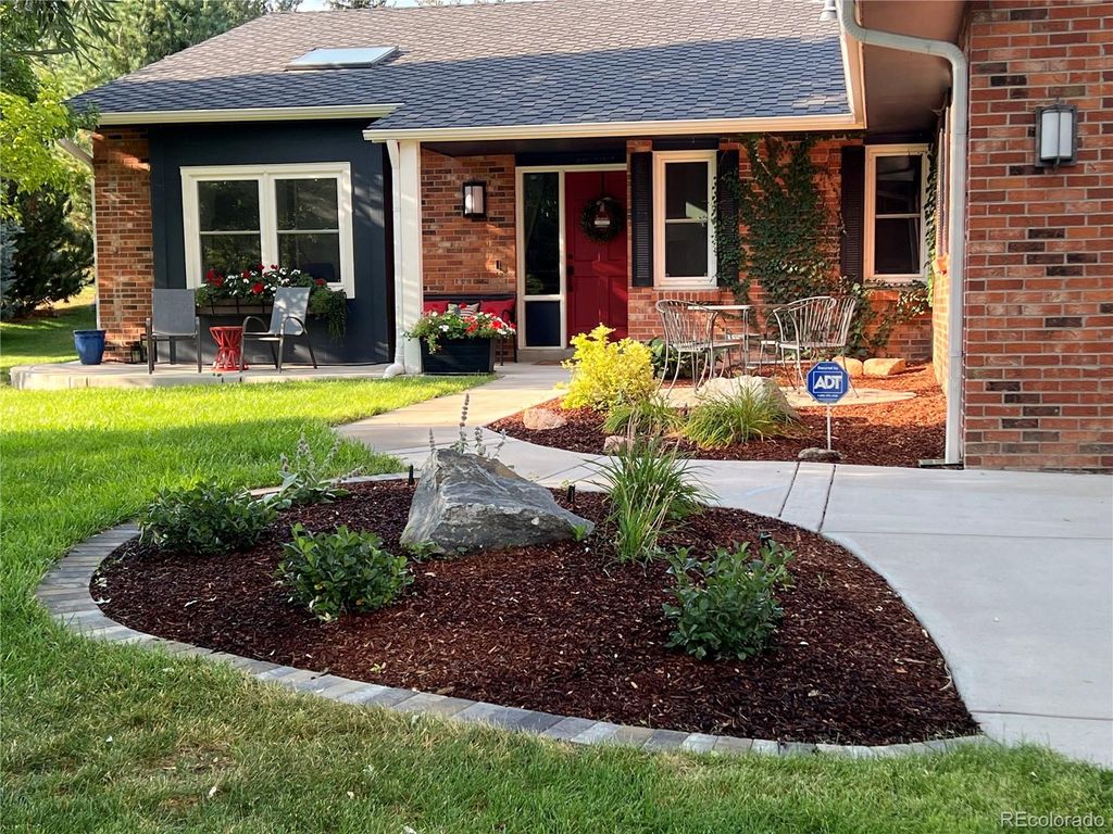 Photo of 6998 E Long Avenue, Centennial, CO 80112 (MLS # 4575839)