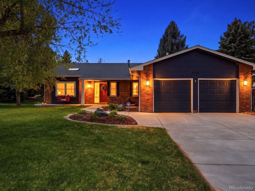 Photo of 6998 E Long Avenue, Centennial, CO 80112 (MLS # 4575839)