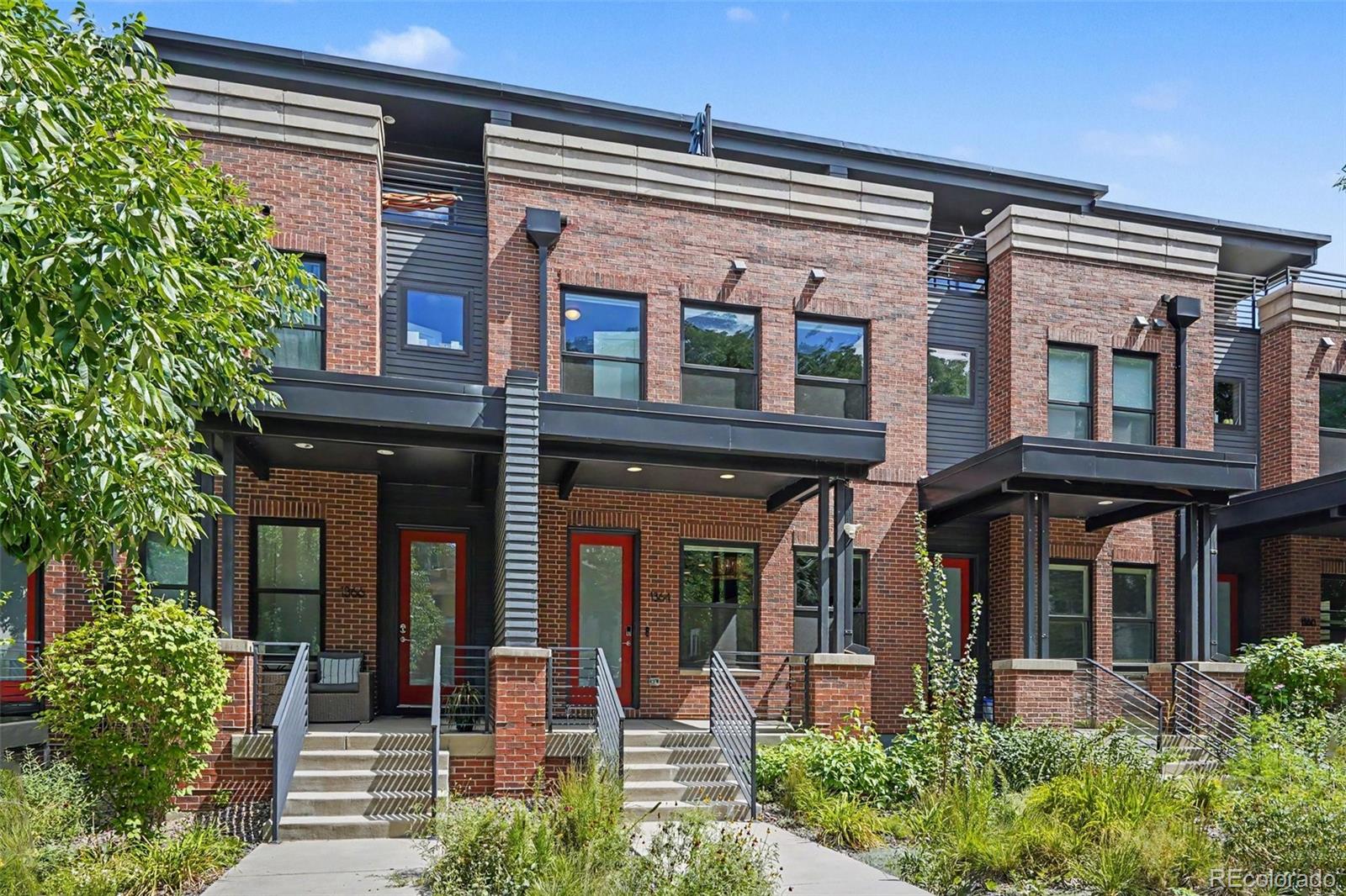 1364 Vine Street