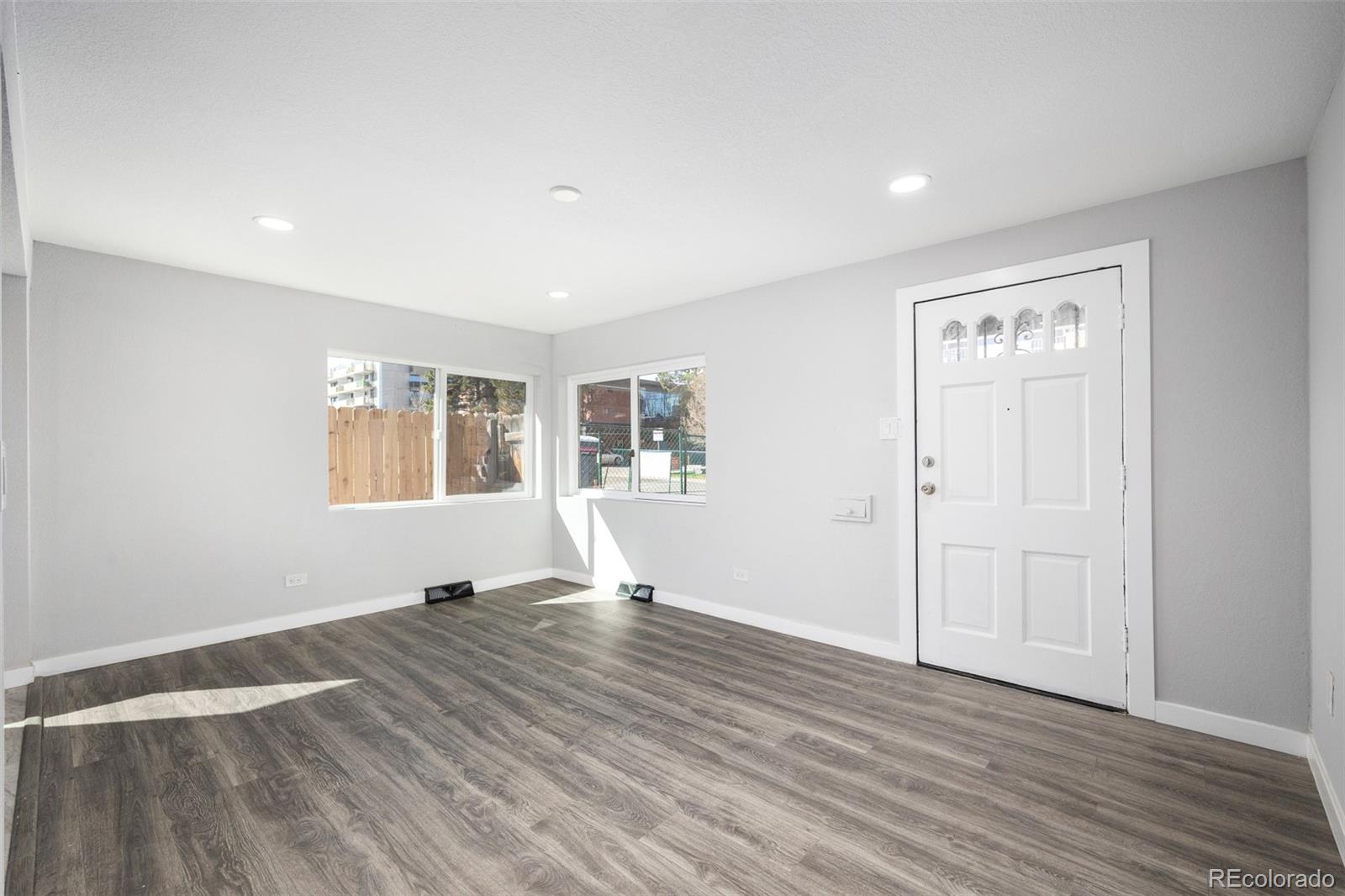 832 Dahlia Street, Denver, CO, 80220 3 832 Dahlia Street