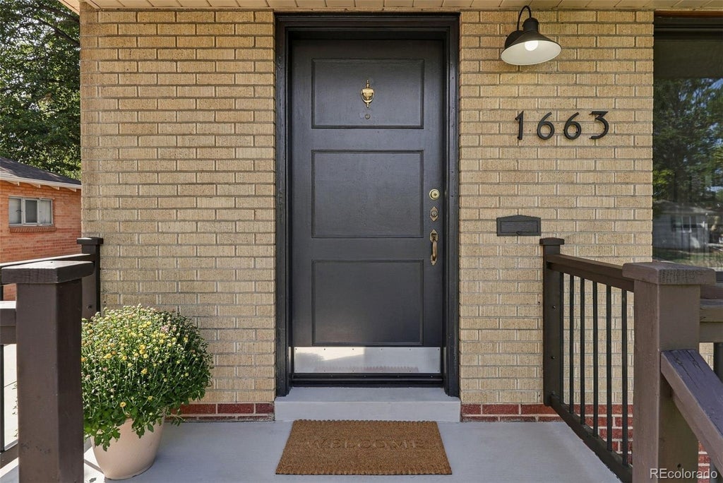 Photo of 1663 S Vrain Street, Denver, CO 80219 (MLS # 8554098)