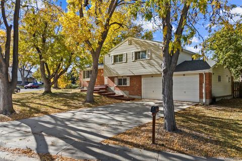 Photo of 8227 Yarrow Court, Arvada, CO 80005 (MLS # 8366602) Photo of 8227 Yarrow Court, Arvada, CO 80005 (MLS # 8366602)