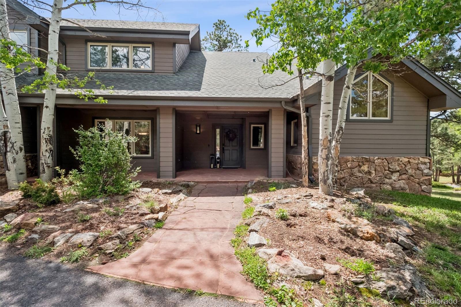 1570 Blakcomb Court