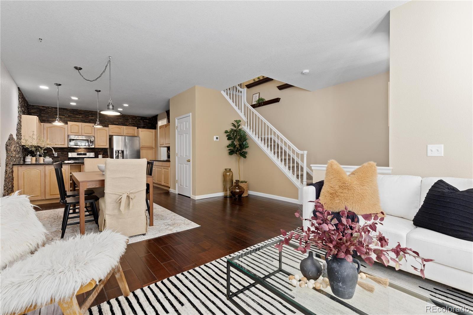 1468 Thunder Butte Road