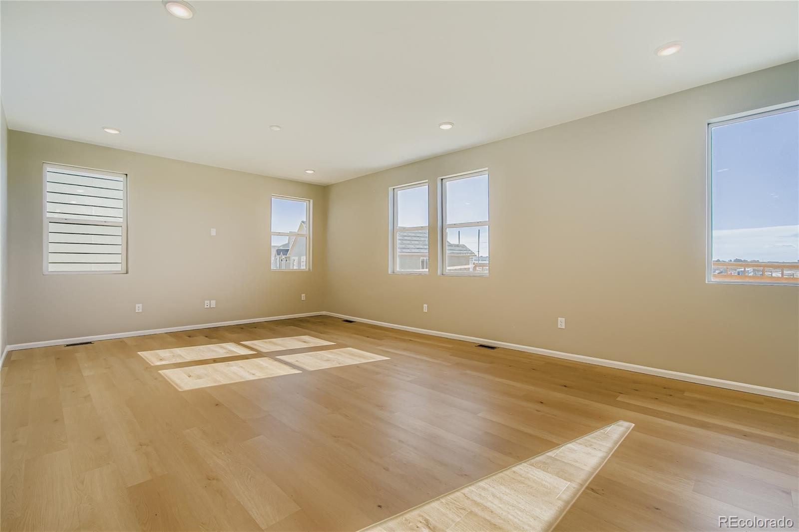 4147 Runyon Lake Street