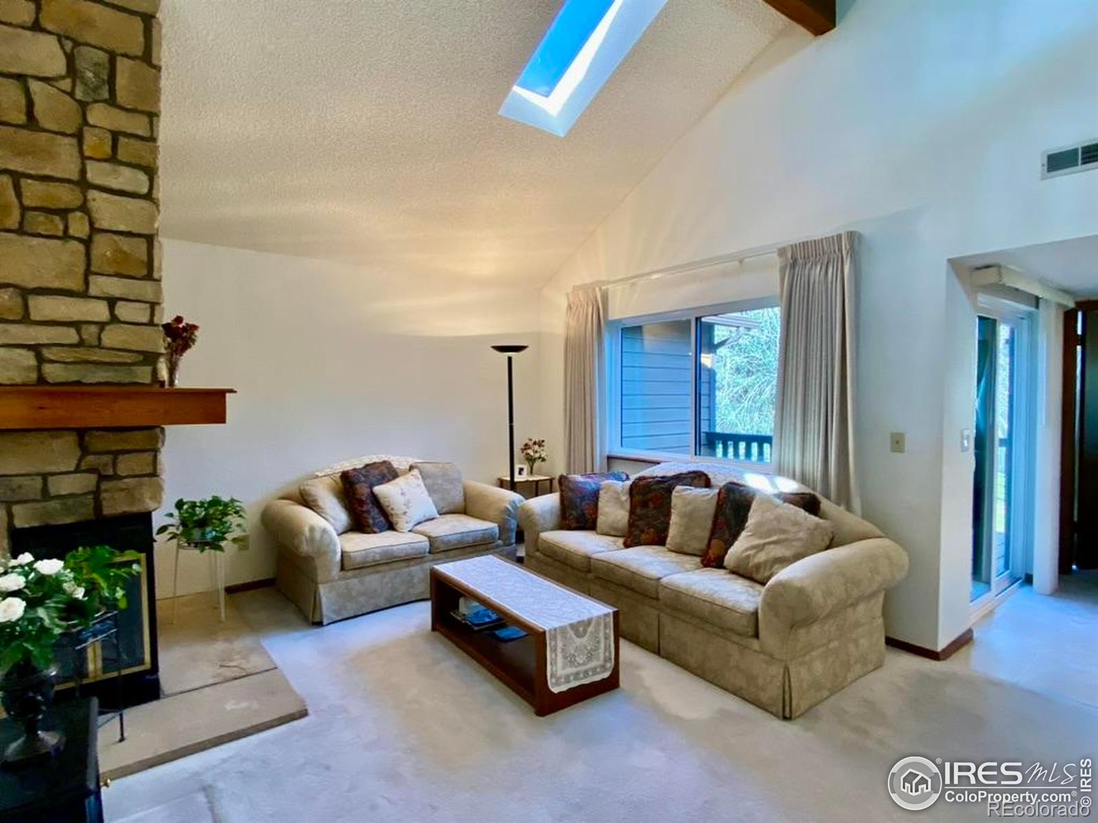 6239 Willow Lane, Boulder, CO, 80301 1 6239 Willow Lane