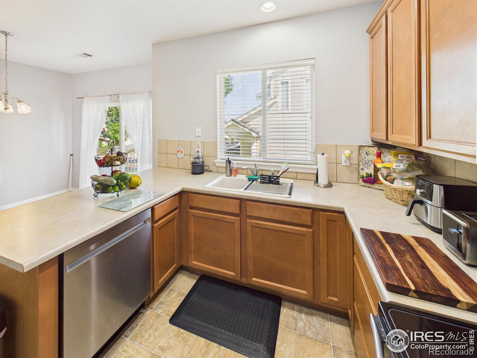 12912 Grant Circle E #A, Thornton, CO, 80241 3 12912 Grant Circle E #A