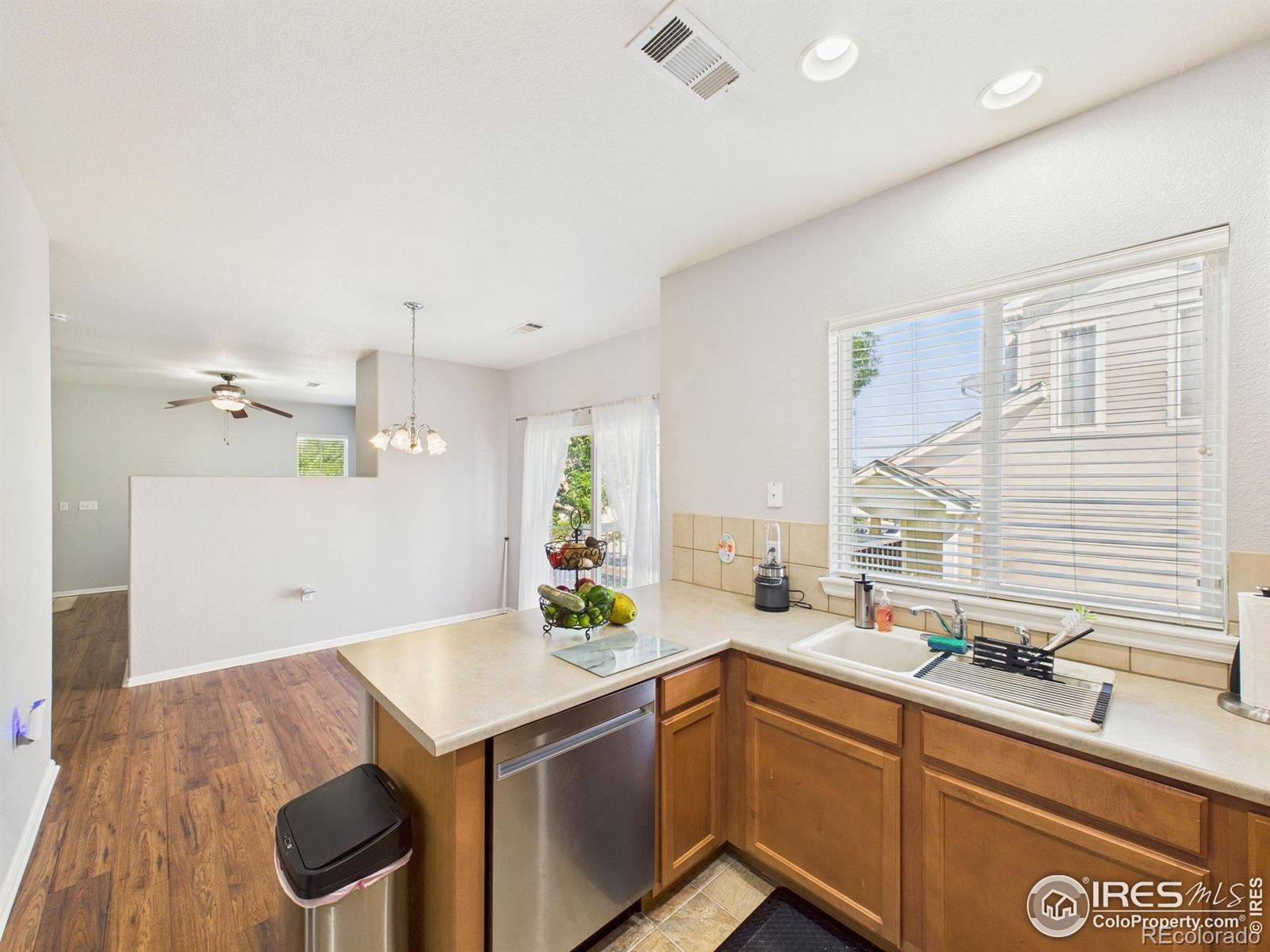 12912 Grant Circle E #A, Thornton, CO, 80241 4 12912 Grant Circle E #A