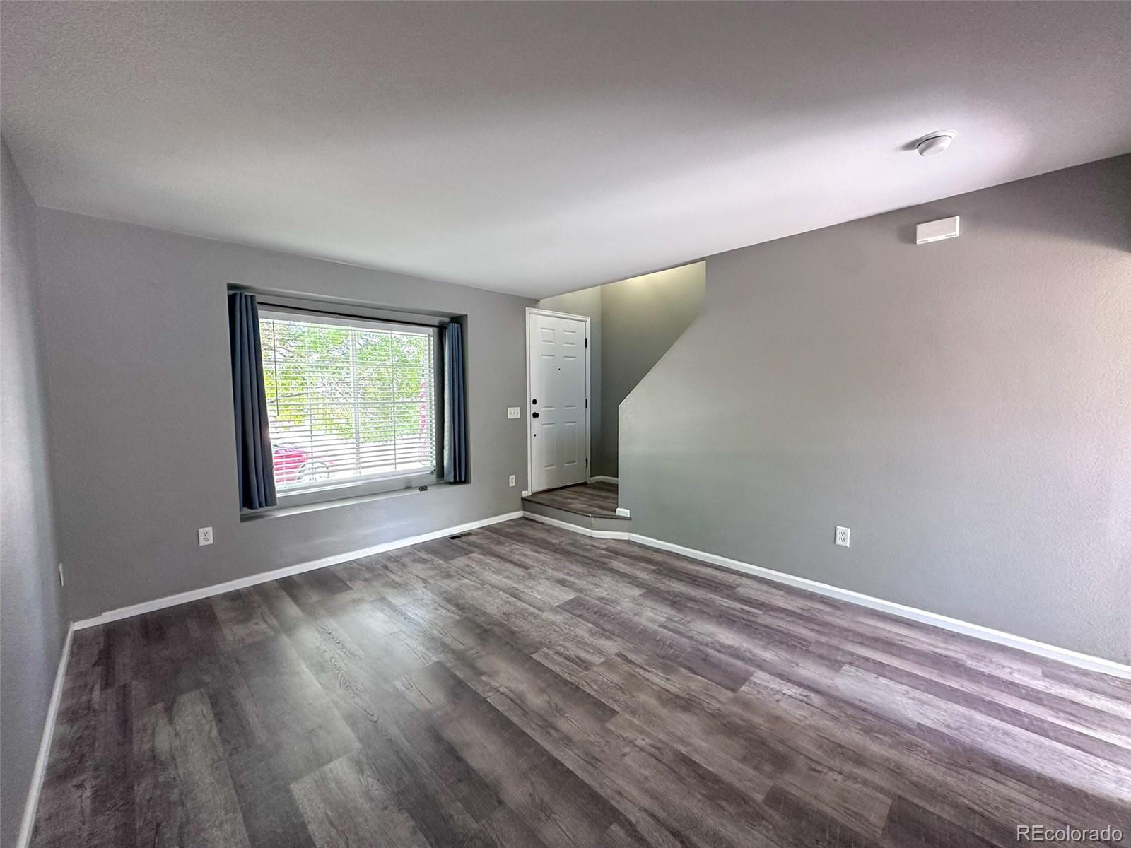 5095 Miriam Lane