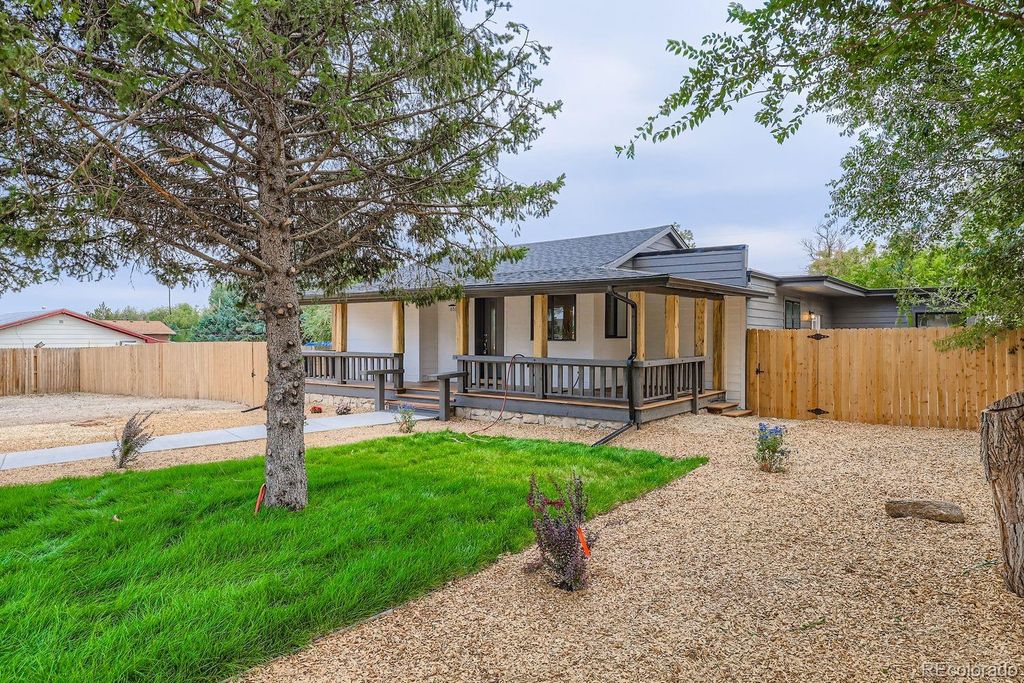 Photo of 6510 W Jefferson Place, Lakewood, CO 80226 (MLS # 1567053)