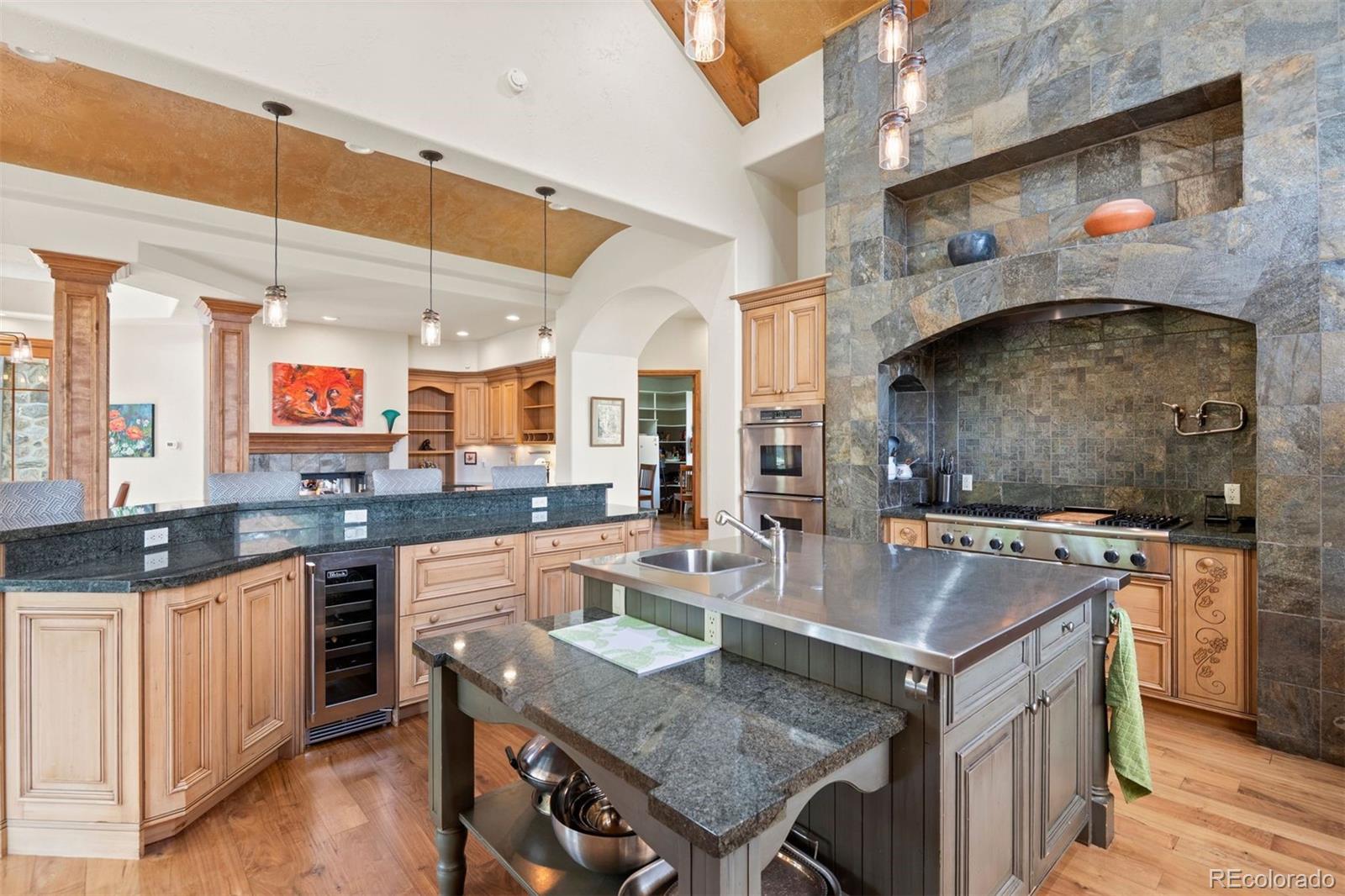 2500 Juniper Court