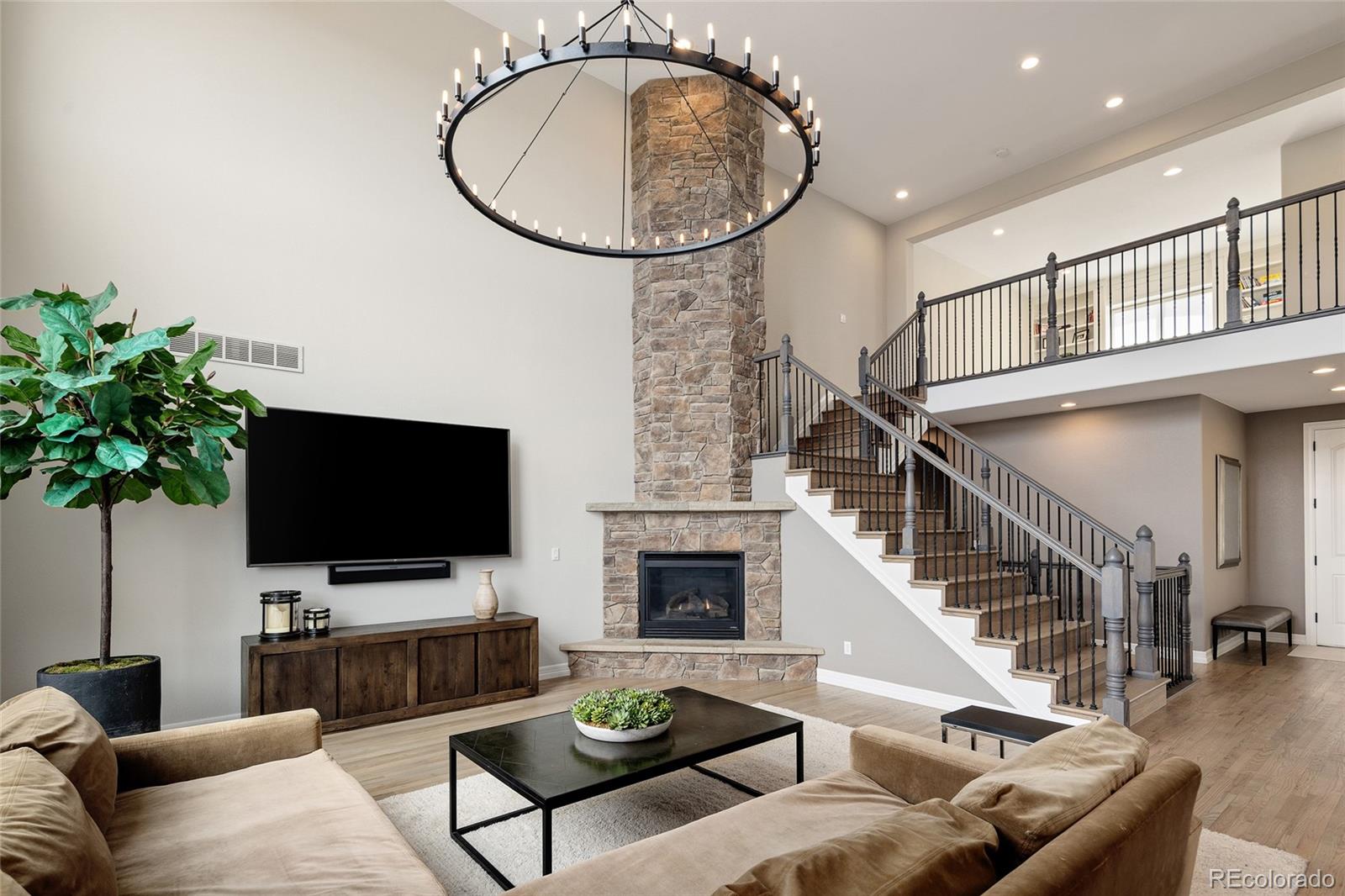 9591 Sunset Hill Drive