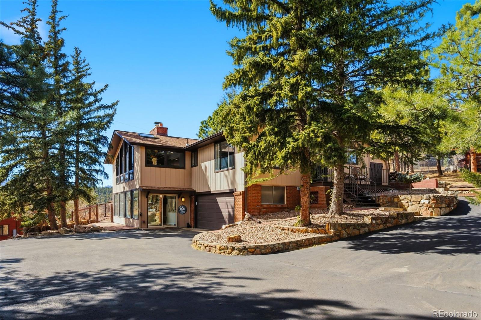 3155 Chestnut Circle