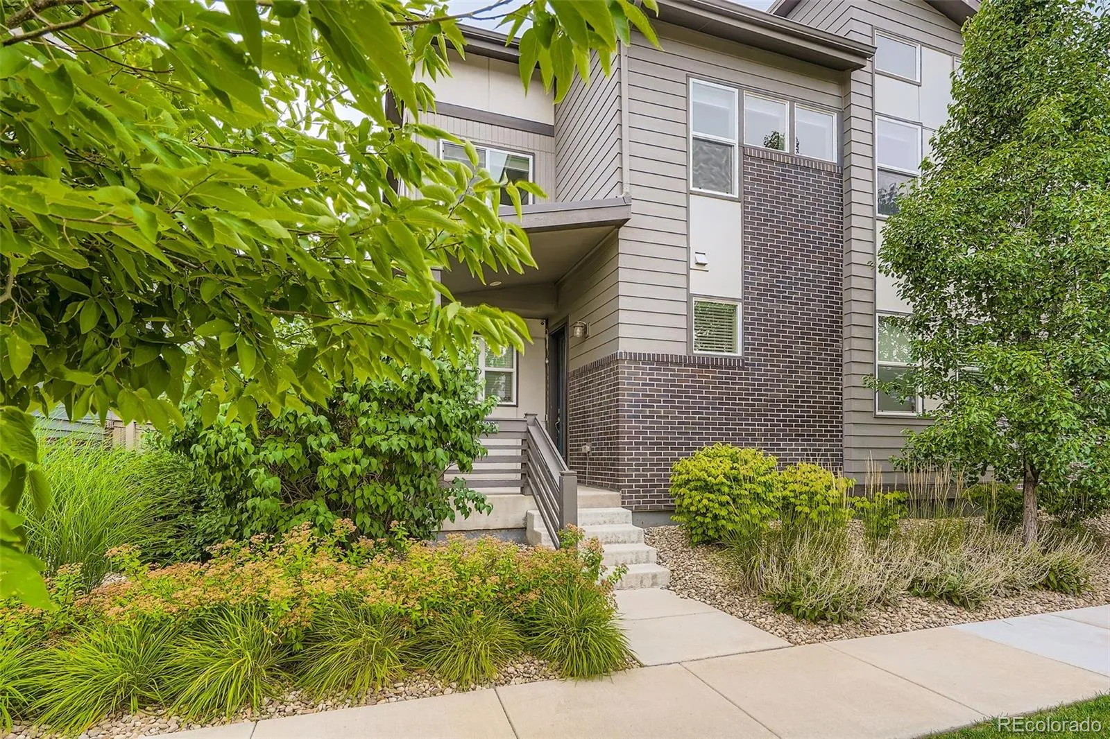 Lakewood, Colorado 80227, United States, 3 Bedrooms Bedrooms, ,2 BathroomsBathrooms,Residential,Active,13673