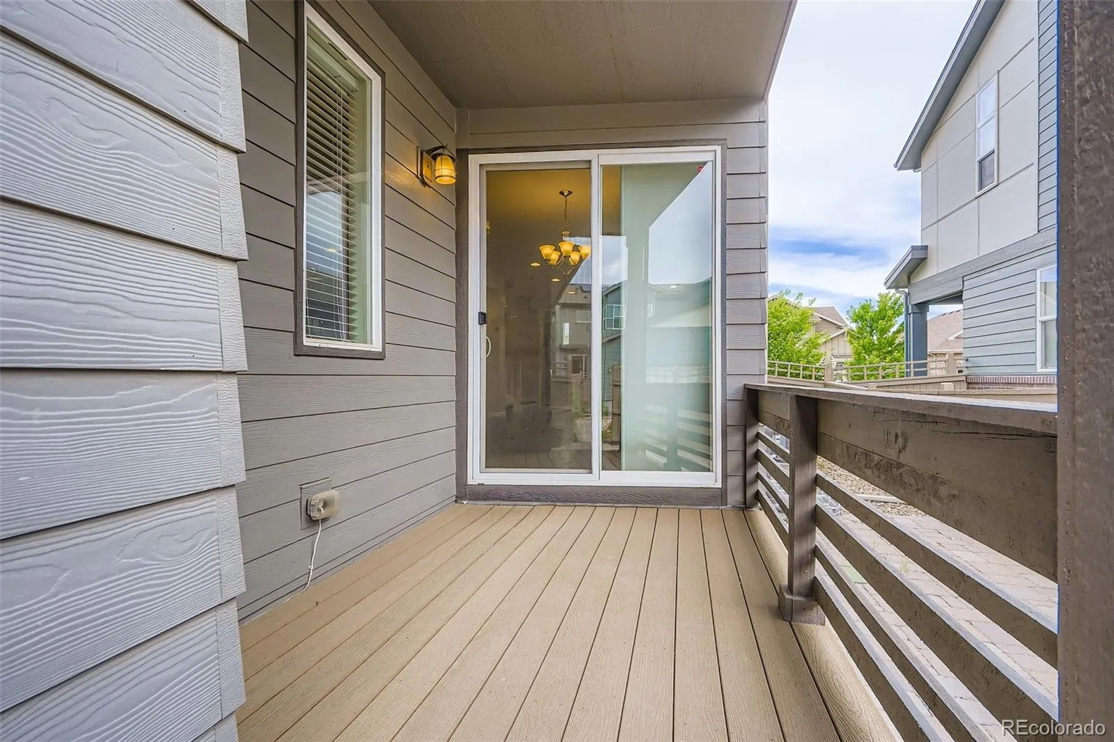 Lakewood, Colorado 80227, United States, 3 Bedrooms Bedrooms, ,2 BathroomsBathrooms,Residential,Active,13673