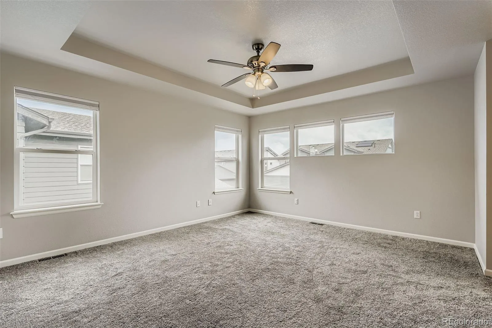 Lakewood, Colorado 80227, United States, 3 Bedrooms Bedrooms, ,2 BathroomsBathrooms,Residential,Active,13673