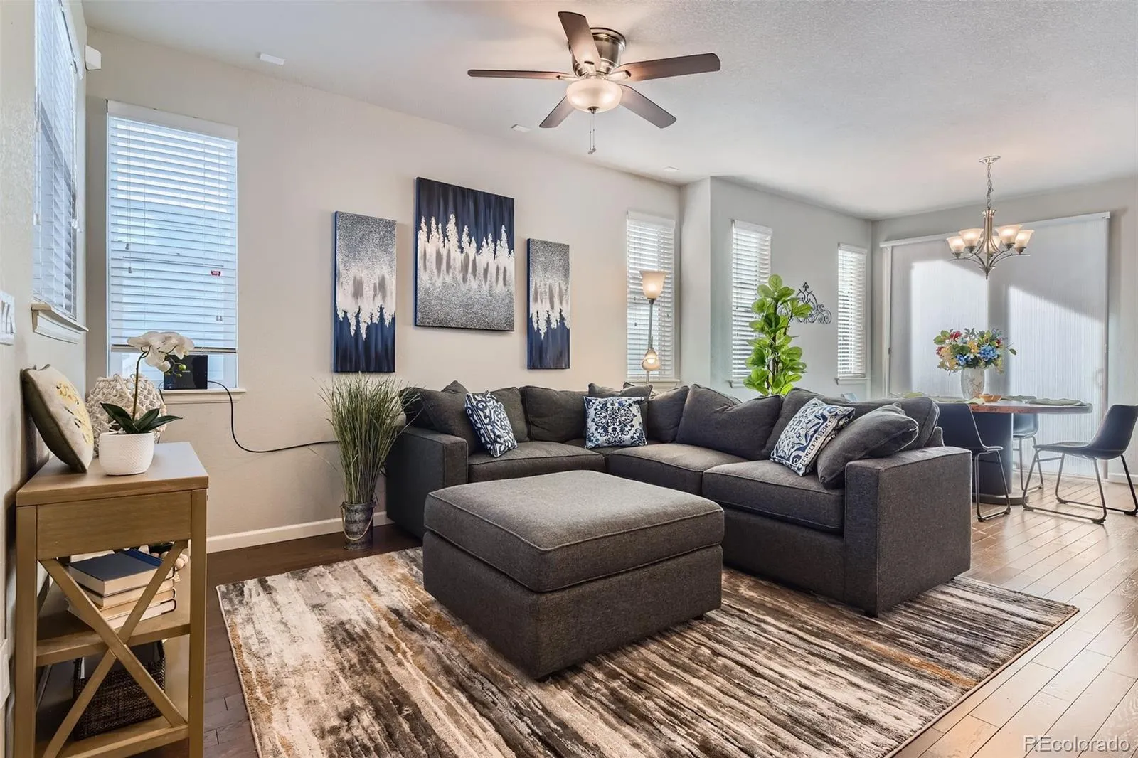 Lakewood, Colorado 80227, United States, 3 Bedrooms Bedrooms, ,2 BathroomsBathrooms,Residential,Active,13673