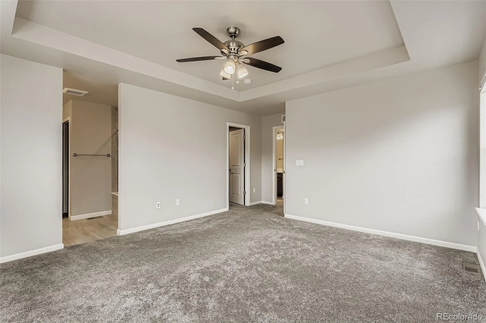 Lakewood, Colorado 80227, United States, 3 Bedrooms Bedrooms, ,2 BathroomsBathrooms,Residential,Active,13673