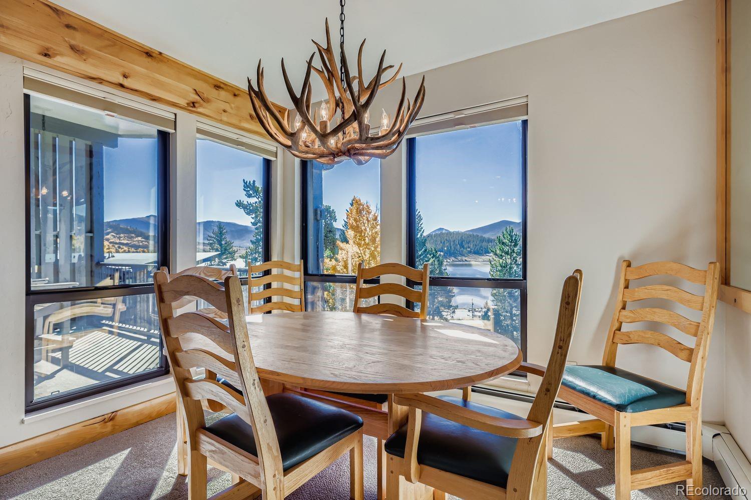 160 E La Bonte Street 306