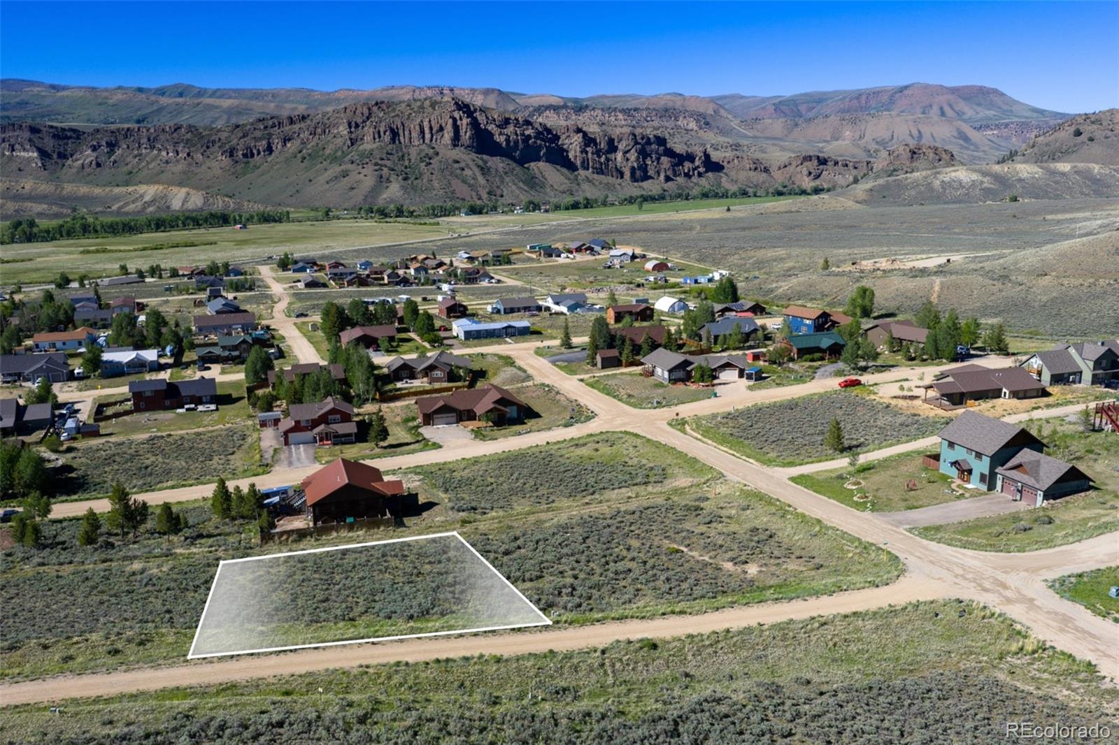 Photo 1 of 9 — Lot 38-41 E Ridgeway Avenue, Hot Sulphur Springs, CO 80451