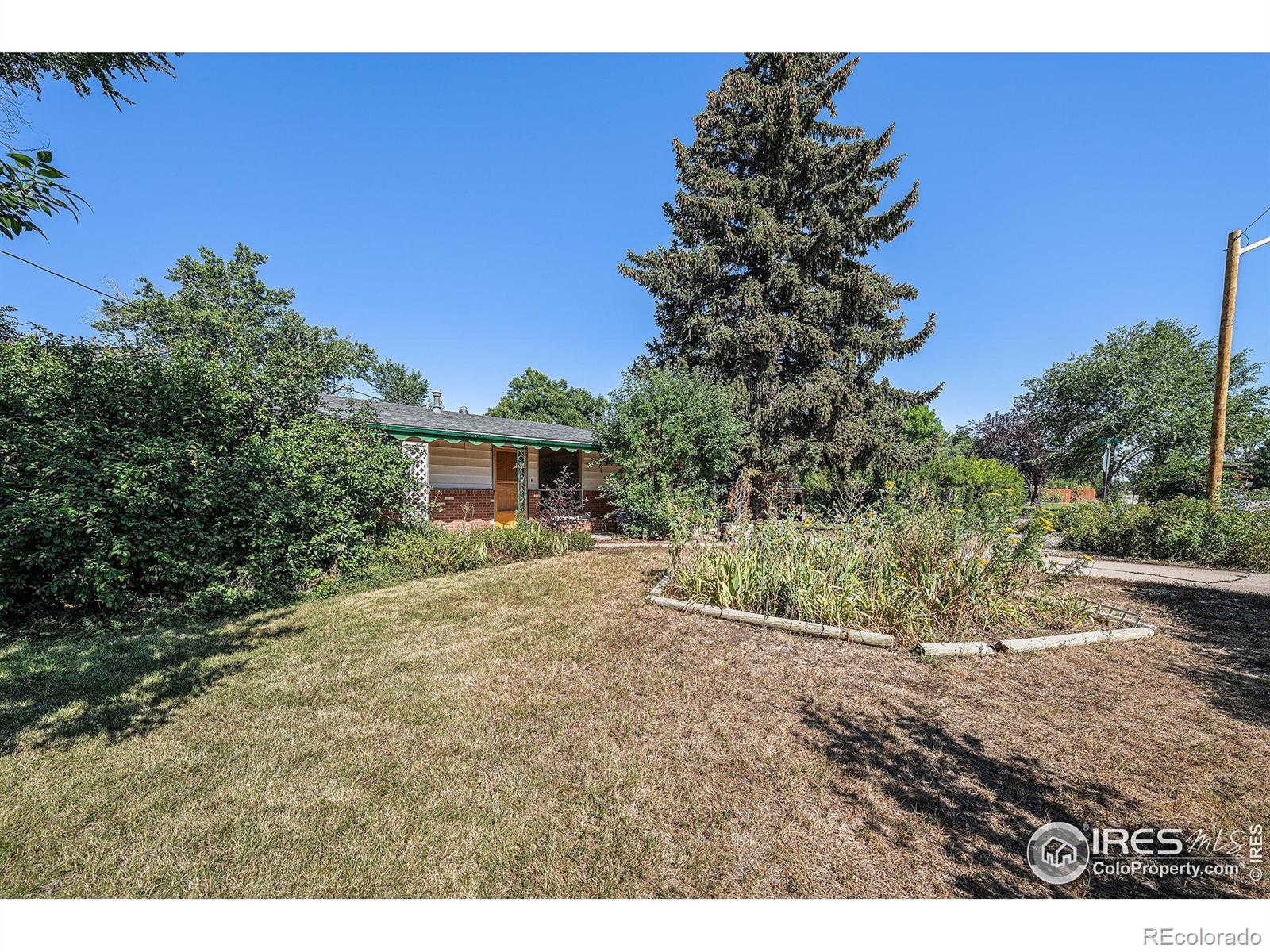 1229 N 4th Street